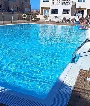 Duplex Con Piscina Climatizada. Holiday home Caleta De Fuste